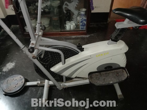life fit Cross double Magnetic Bike also rate meter